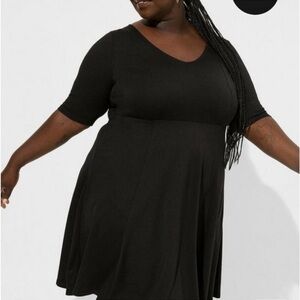 TORRID Mini Black Ponte V Neck Skater Dress Size 0 Size 12‎